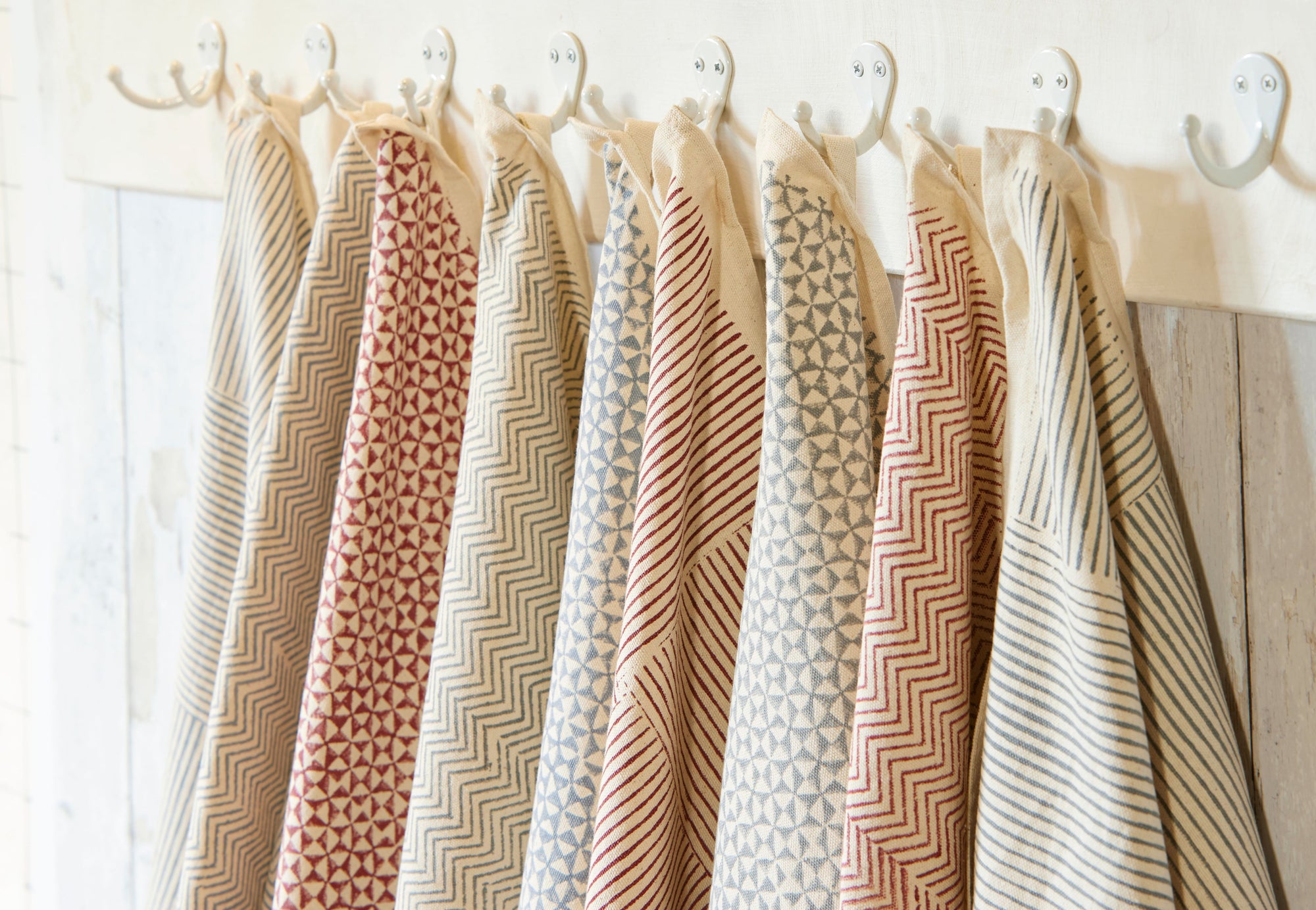 BUNGALOW - RED Kitchen Towel