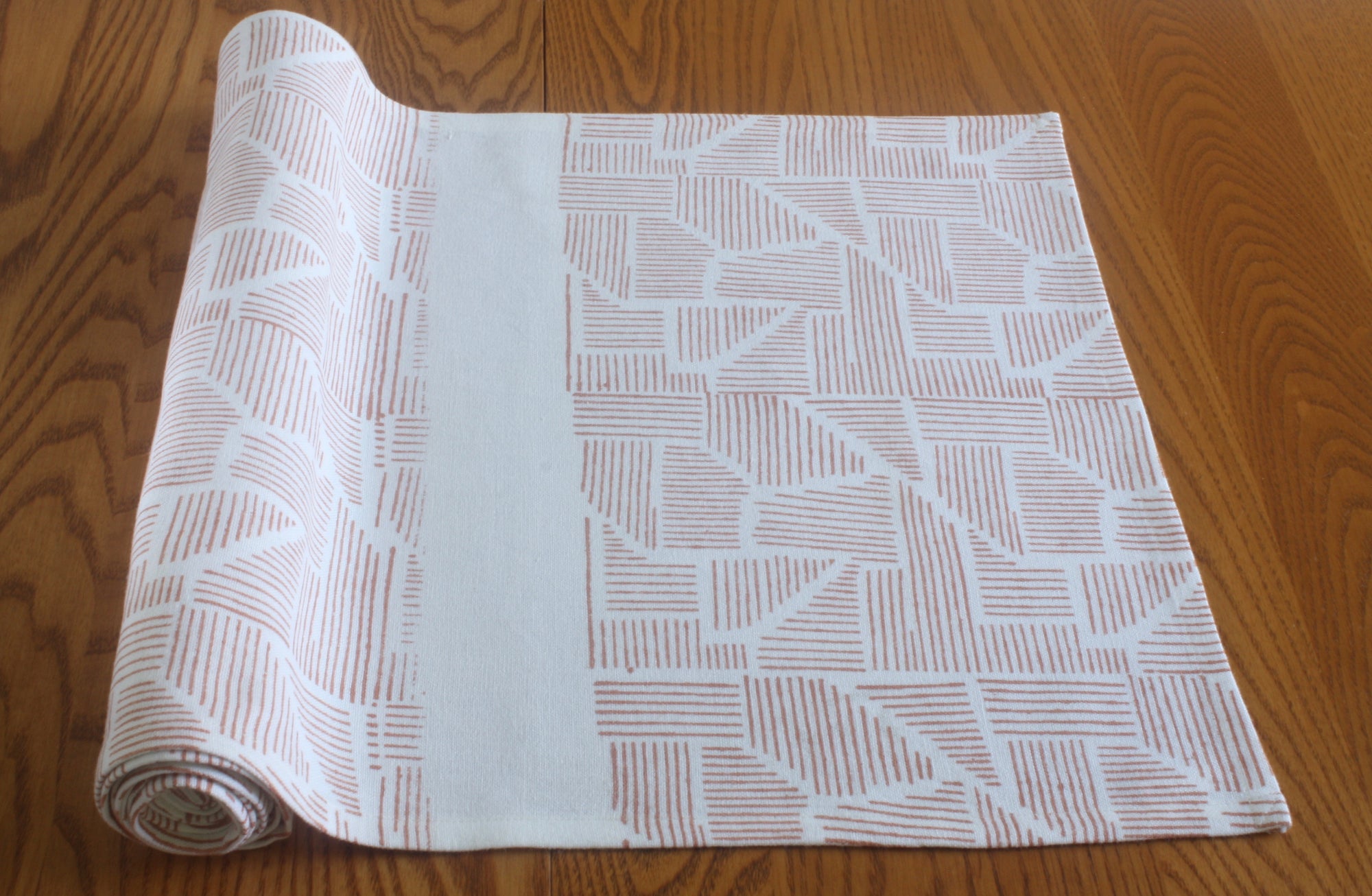 GEOMETRIC ROSE Napkin (set of 2)