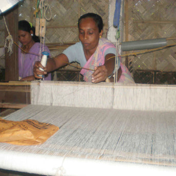 Tribal Spinner's Collective - Linen