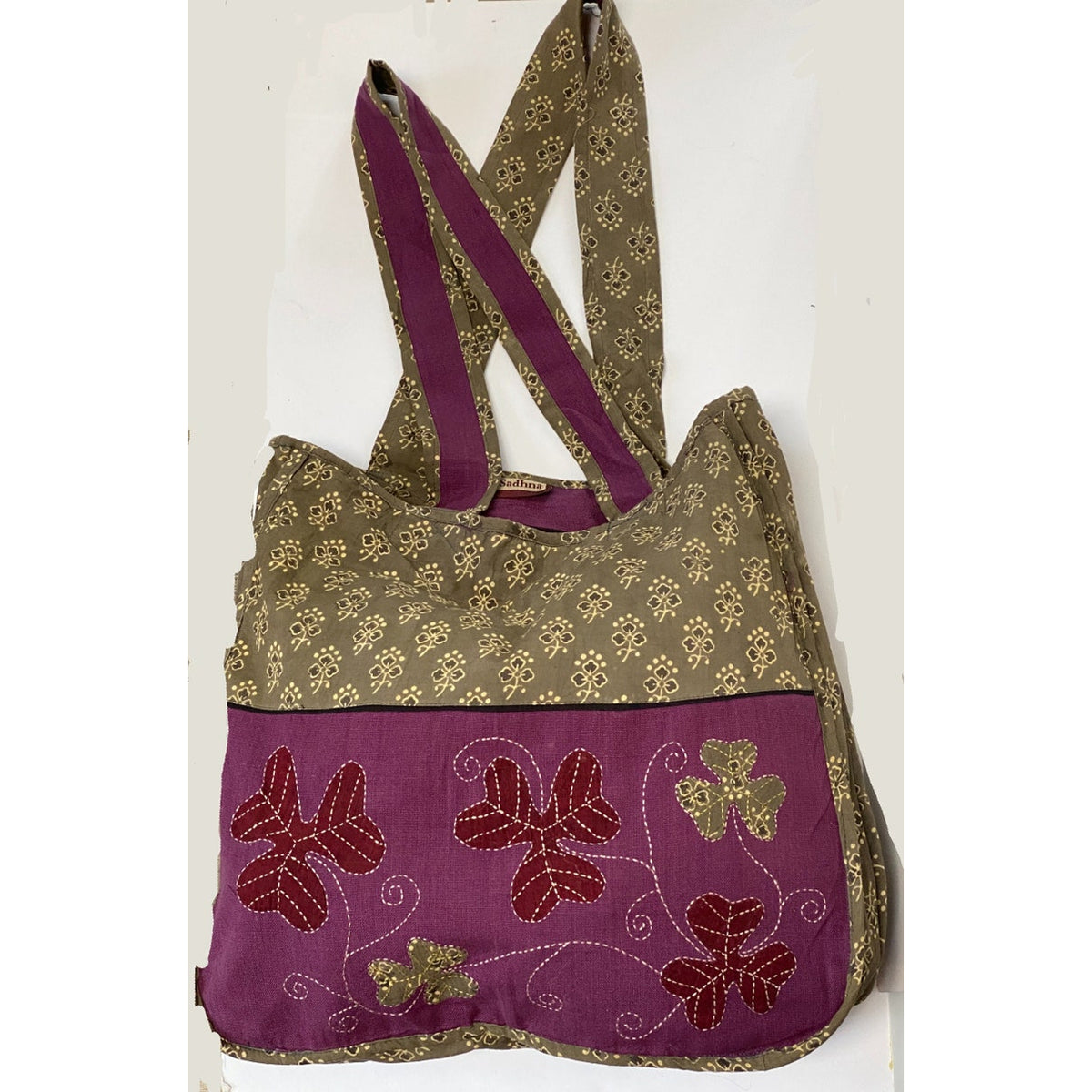 Hand-Embroidered Cotton Shoulder Bag | Trinity Maple