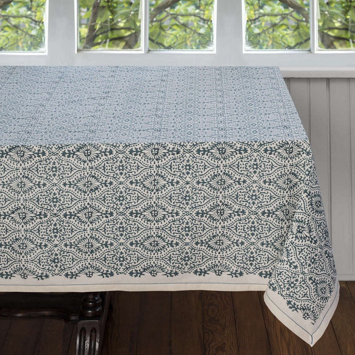 MOTIFS (Fog) Table Cloth