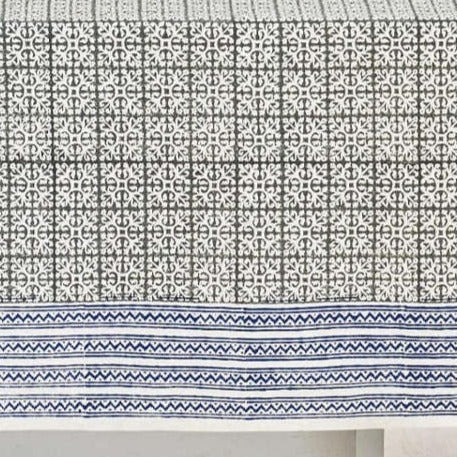 DOVE Table Cloth